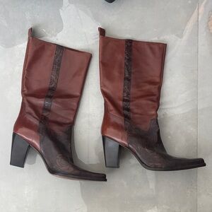 Elegant Brown Leather Women's Boots